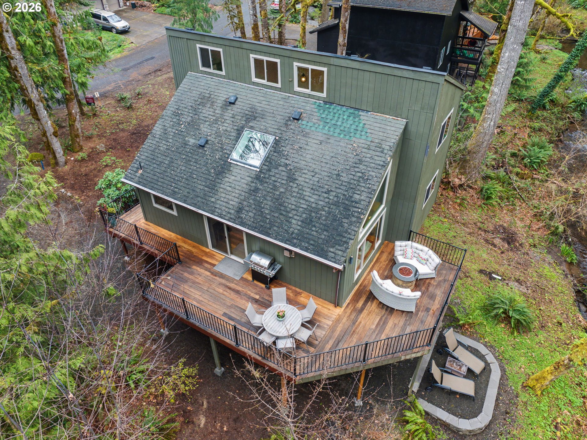 21112 East Mountain Creek Circle Rhododendron, OR 97049 - Photo 3 of 48