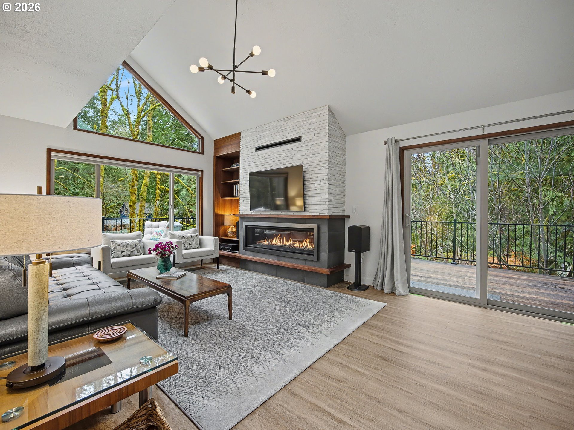 21112 East Mountain Creek Circle Rhododendron, OR 97049 - Photo 6 of 48