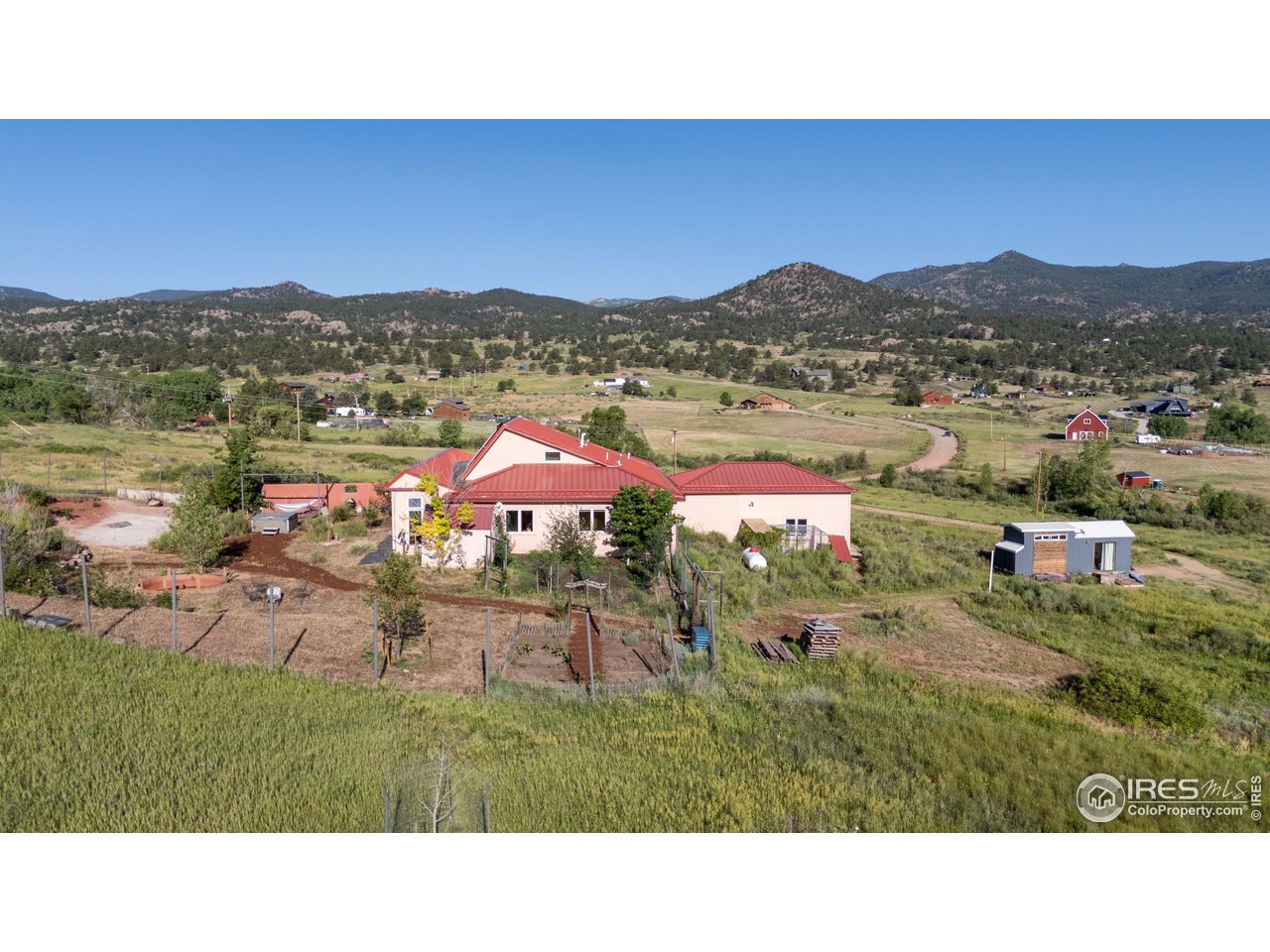 108 Lone Star Road Lyons, CO 80540 - Photo 33 of 43