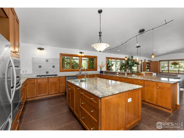 $1,195,000 | 108 Lone Star Road, Lyons, CO 80540