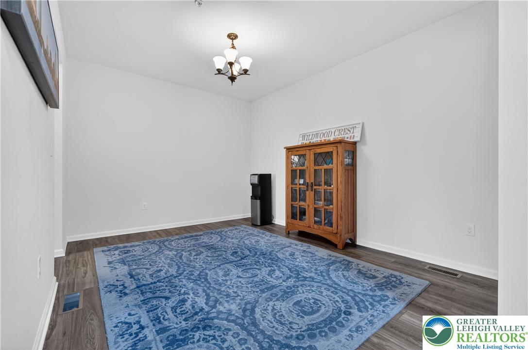 3973 Mink Road Emmaus, PA 18049 - Photo 13 of 28 Dining room