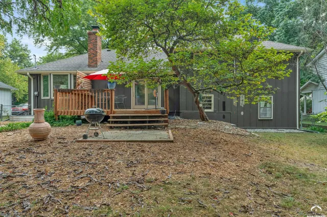 $325,000 | 2556 Jasu Drive, Lawrence, KS 66046