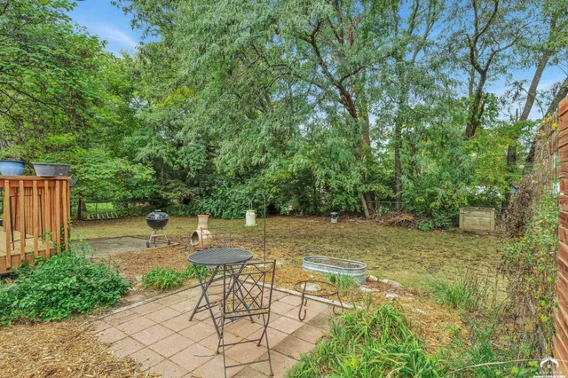 $325,000 | 2556 Jasu Drive, Lawrence, KS 66046