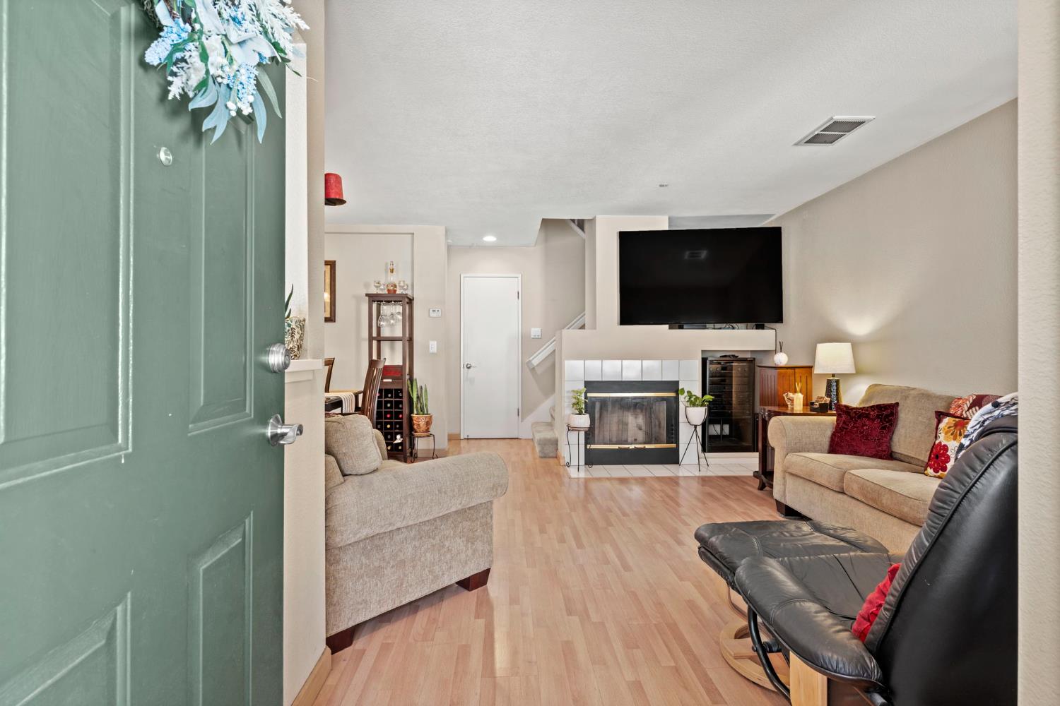 5560 Cosmos Common Fremont, CA 94538 - Photo 14 of 60