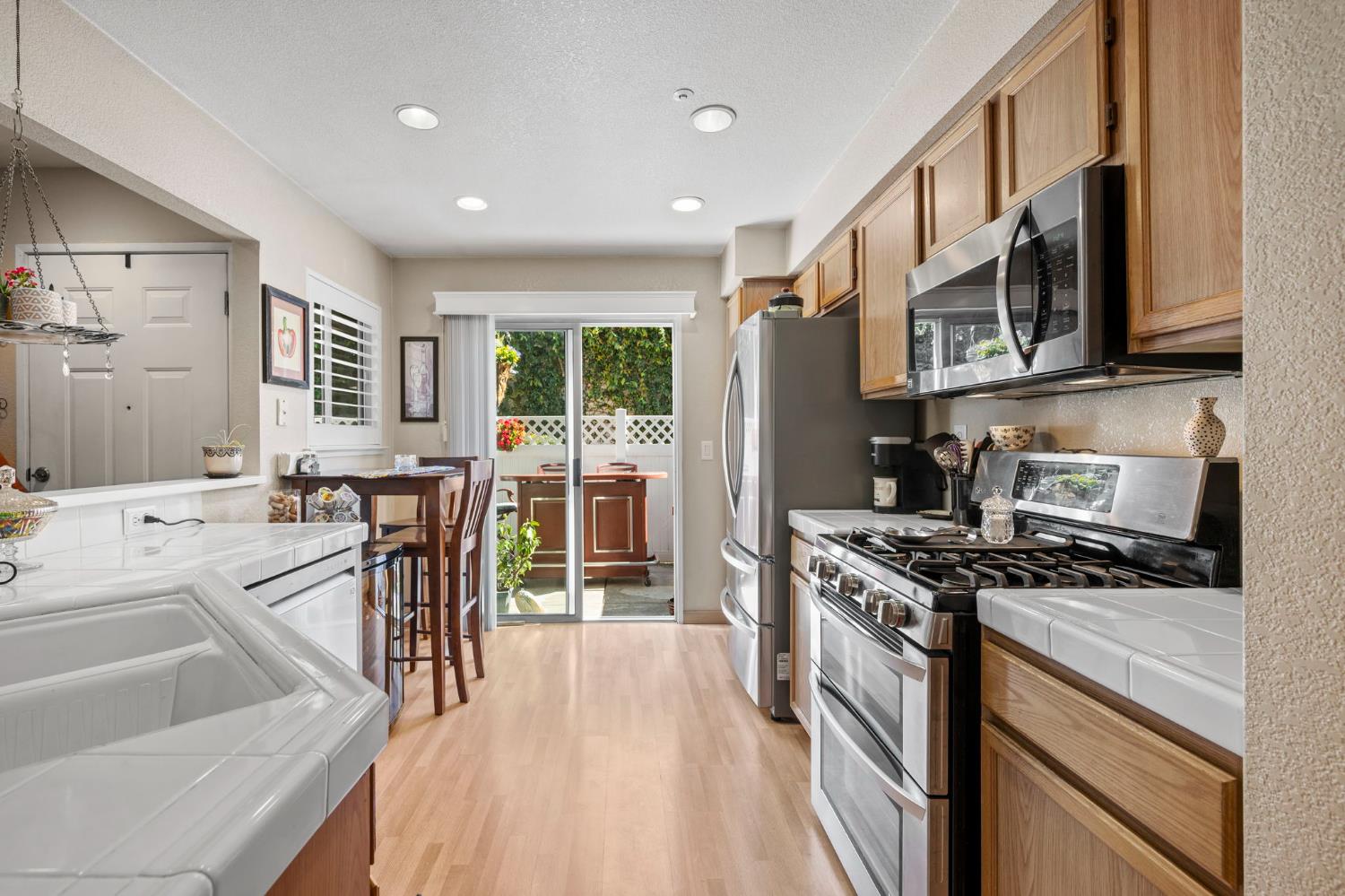 5560 Cosmos Common Fremont, CA 94538 - Photo 24 of 60