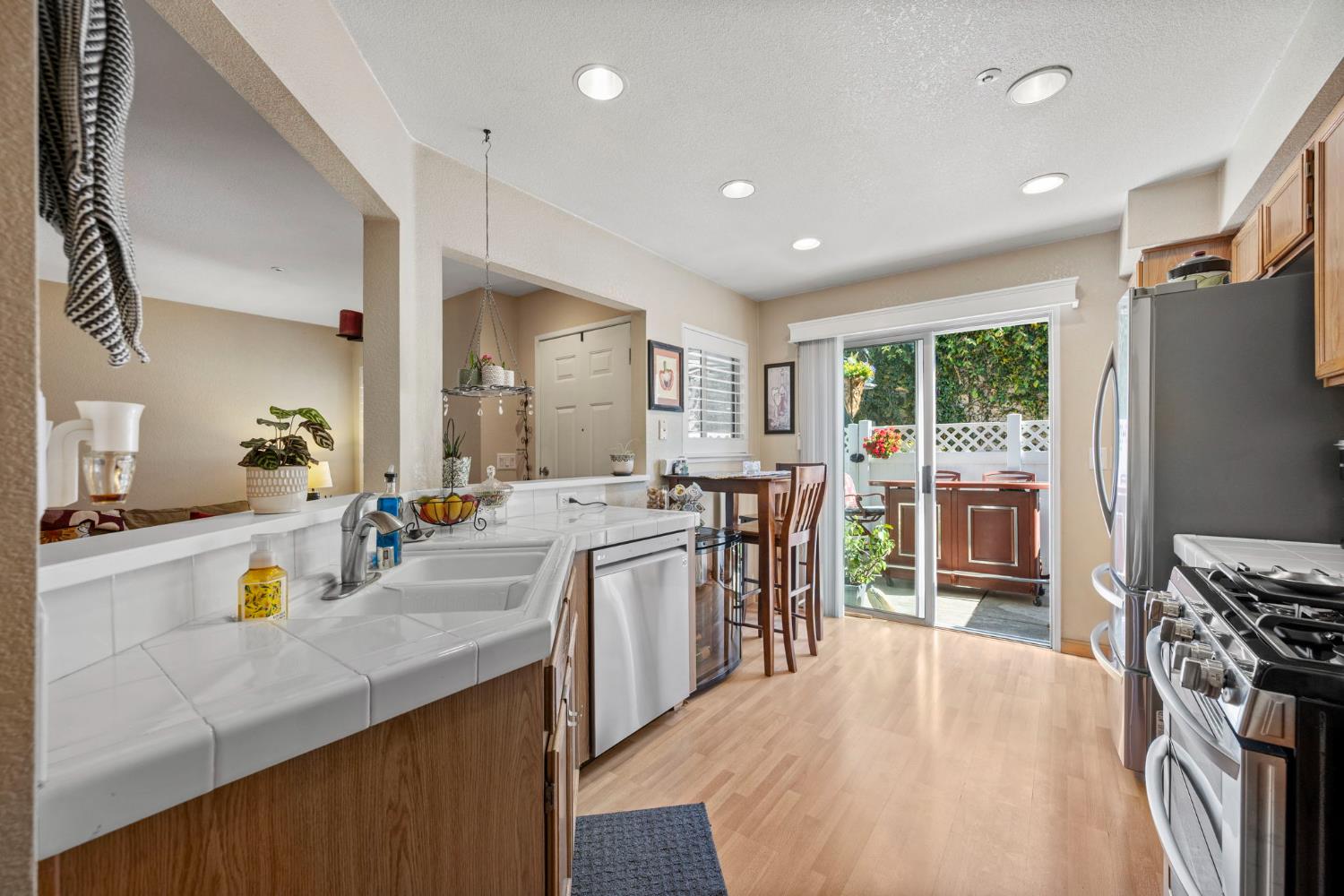 5560 Cosmos Common Fremont, CA 94538 - Photo 25 of 60