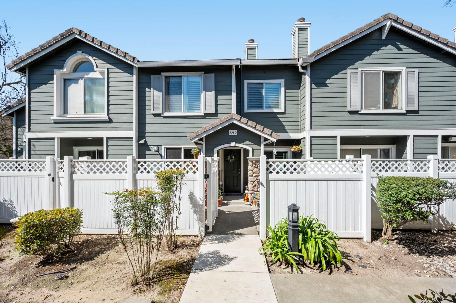 5560 Cosmos Common Fremont, CA 94538 - Photo 3 of 60