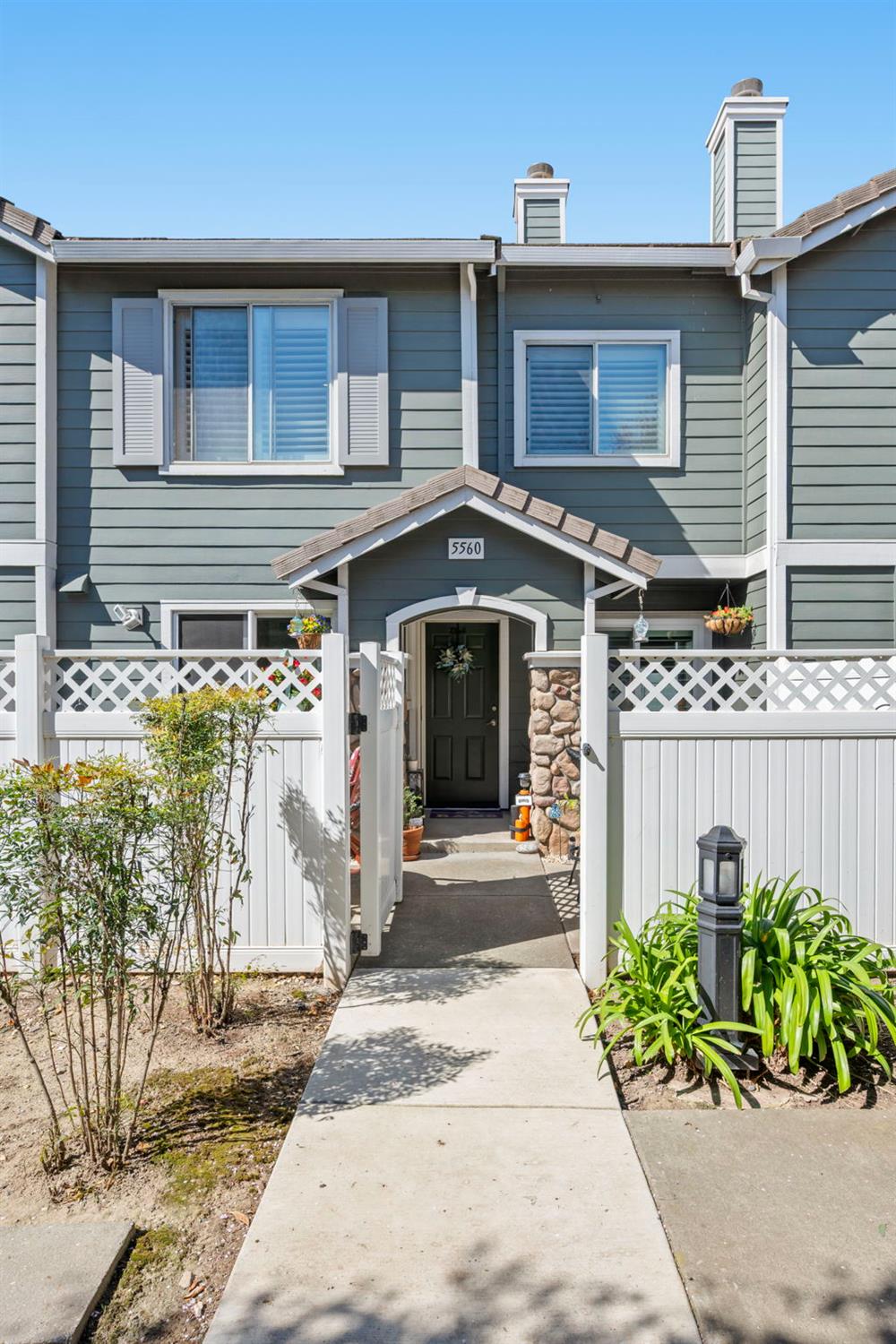 5560 Cosmos Common Fremont, CA 94538 - Photo 4 of 60