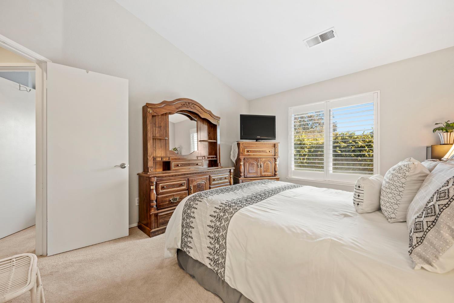 5560 Cosmos Common Fremont, CA 94538 - Photo 42 of 60