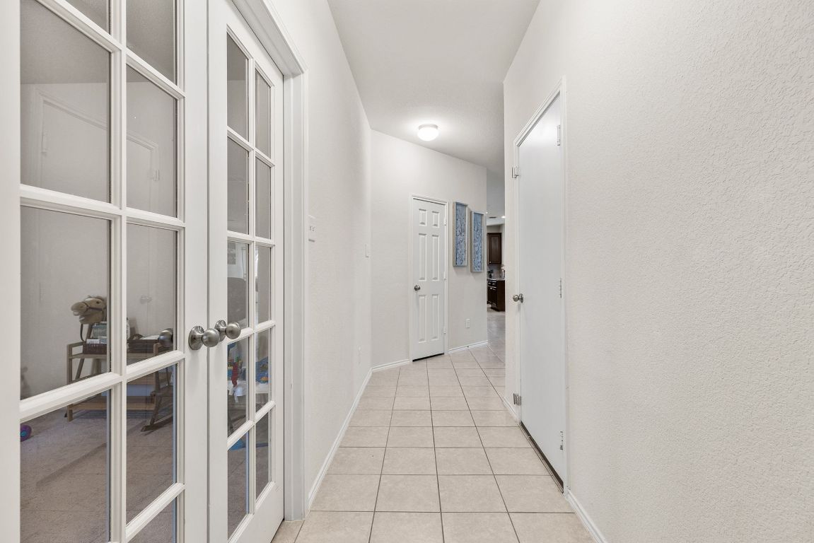 209 Ibis Falls Loop Jarrell, TX 76537 - Photo 19 of 40 a view of entryway with white walls