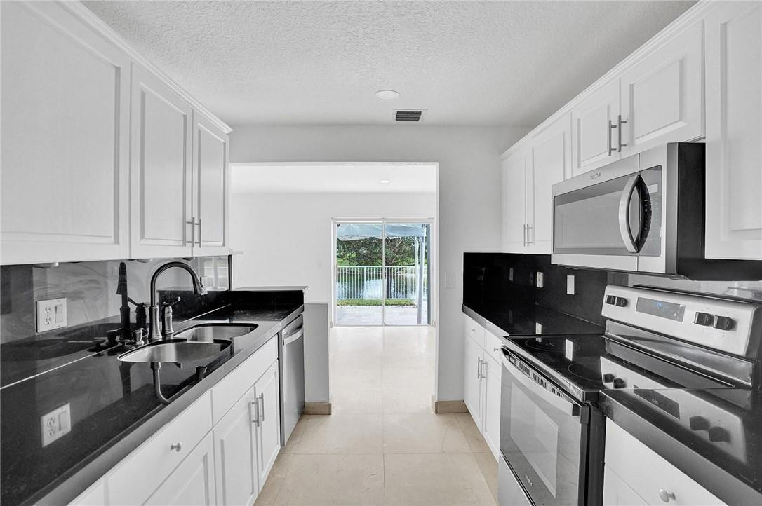 23324 Tranquil Lane Boca Raton, FL 33428 - Photo 15 of 36 Photo 15