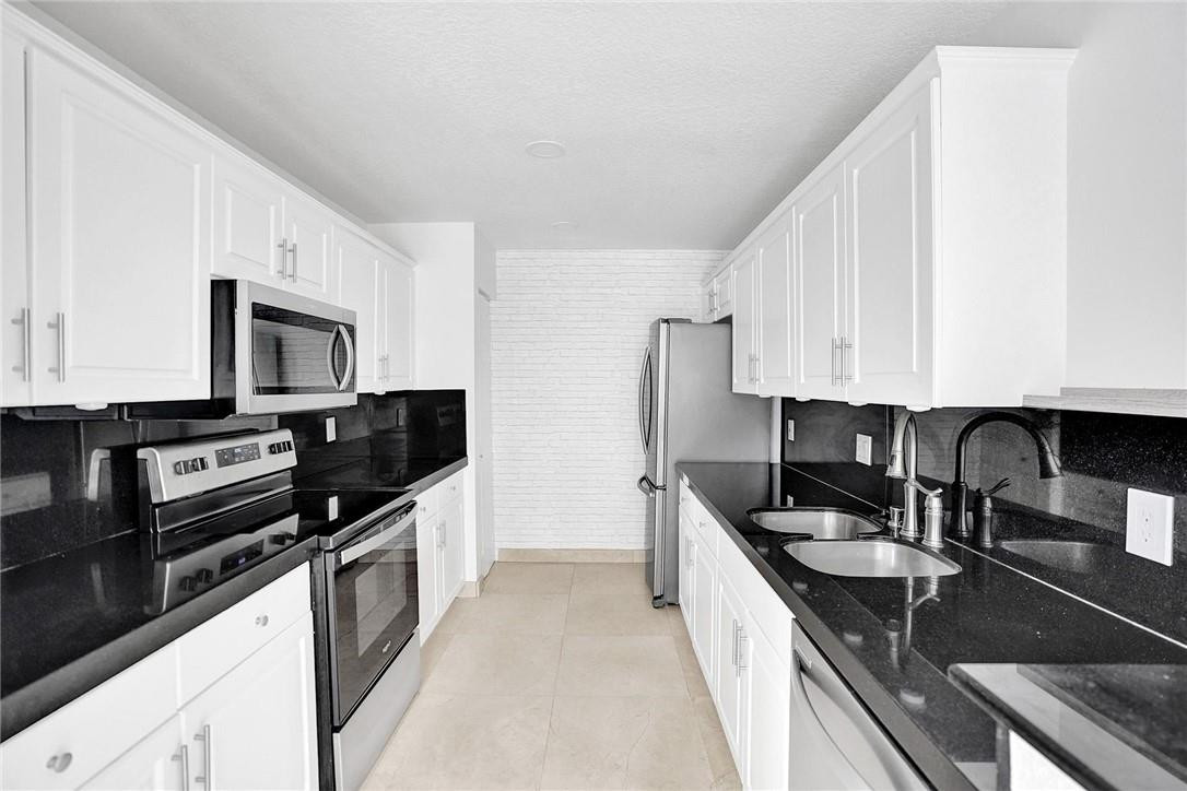 23324 Tranquil Lane Boca Raton, FL 33428 - Photo 5 of 36 Photo 5