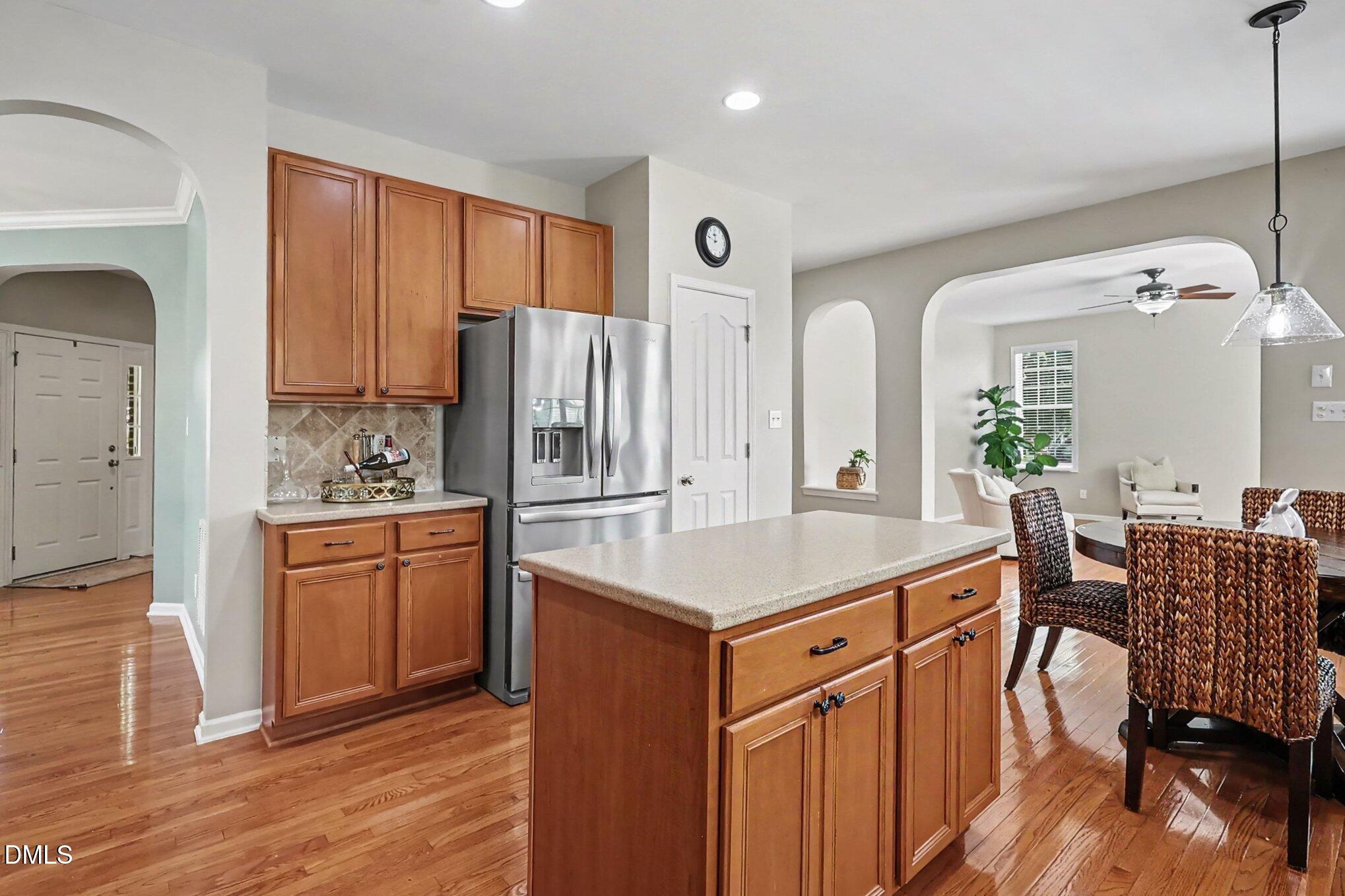 8417 Dunnington Circle Raleigh, NC 27613 - Photo 12 of 40 008_file_6056