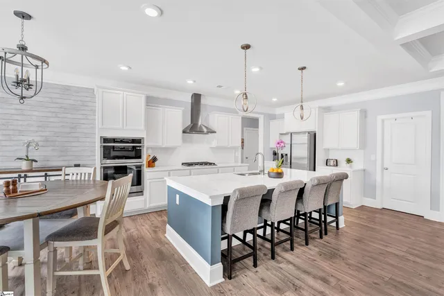 $699,900 | 2 Stony Run Lane, Simpsonville, SC 29681