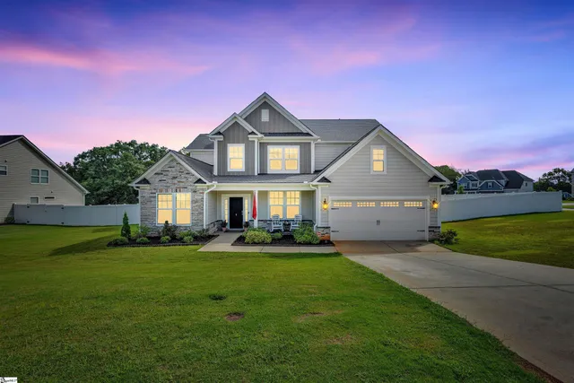 $699,900 | 2 Stony Run Lane, Simpsonville, SC 29681