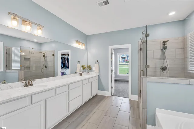 $699,900 | 2 Stony Run Lane, Simpsonville, SC 29681