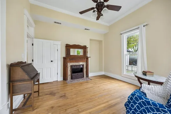 $1,300,000 | 610 North Church Street, McKinney, TX 75069
