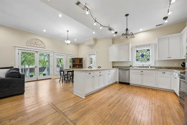 $1,275,000 | 610 North Church Street, McKinney, TX 75069