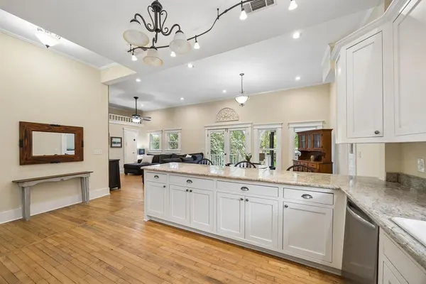$1,300,000 | 610 North Church Street, McKinney, TX 75069