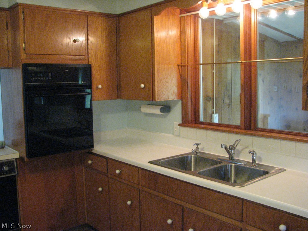 3294 Marsh Road Stow, OH 44224 - Photo 13 of 25 Kitchen area.