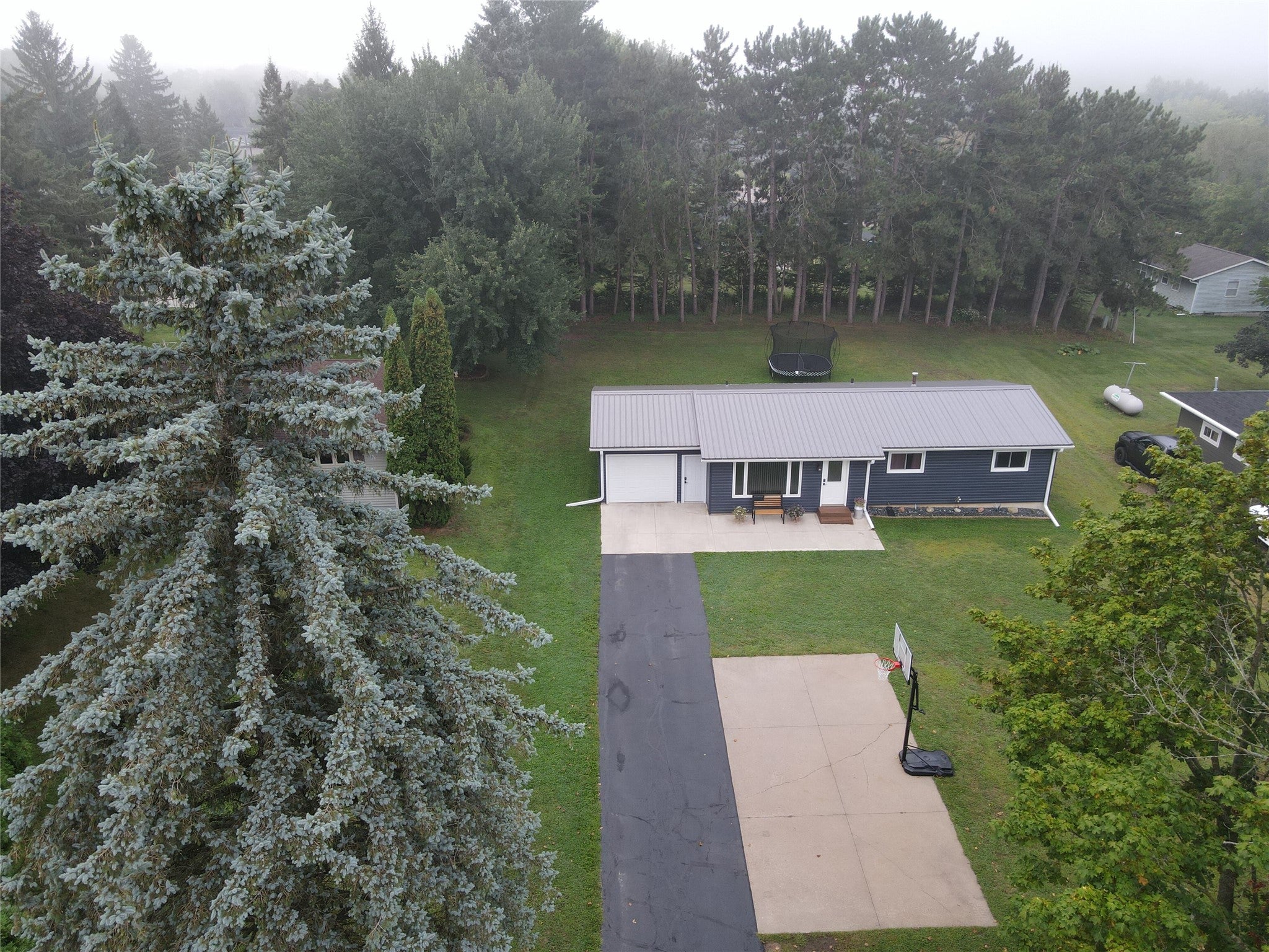 429 Auth Street Durand, WI 54736 - Photo 6 of 34 Gallery Image 6