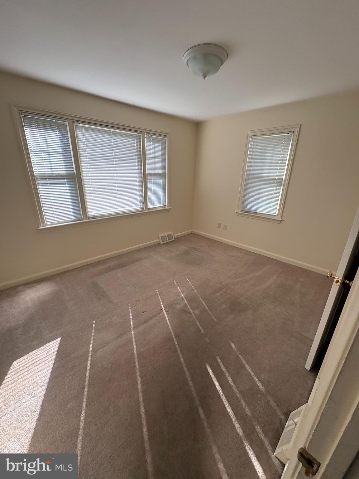 701 Brooke Avenue Magnolia, NJ 08049 - Photo 10 of 17