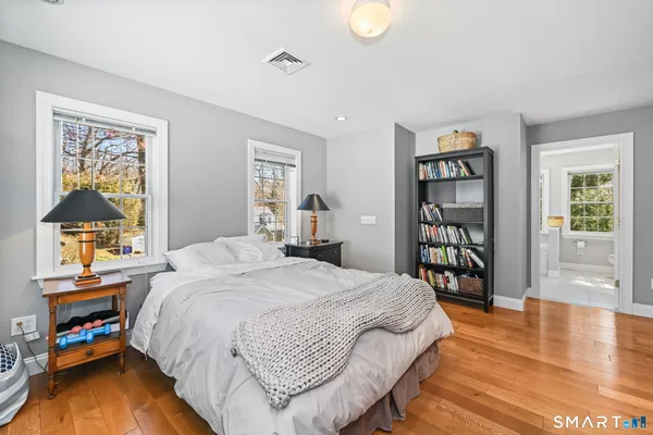 $839,500 | 50 Berkeley Road, Fairfield, CT 06825