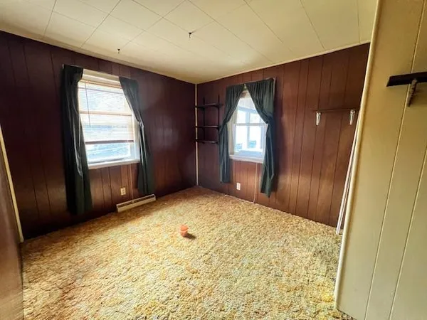 $85,000 | 913 South 15th Avenue, Freeport, IL 61032