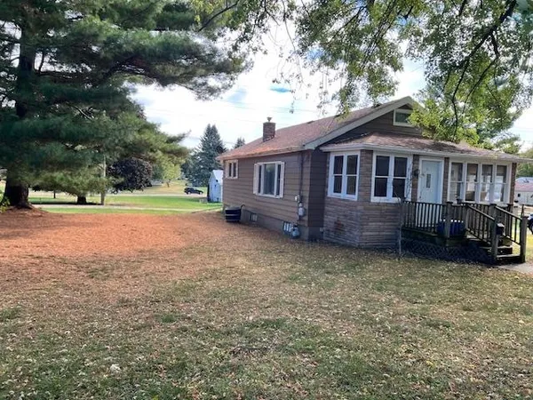 $85,000 | 913 South 15th Avenue, Freeport, IL 61032