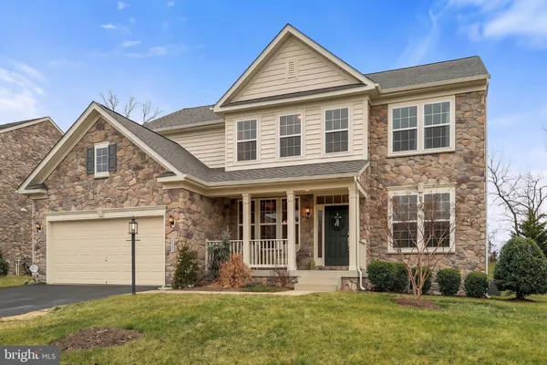 $1,049,900 | 8089 Tysons Oaks Court, Gainesville, VA 20155