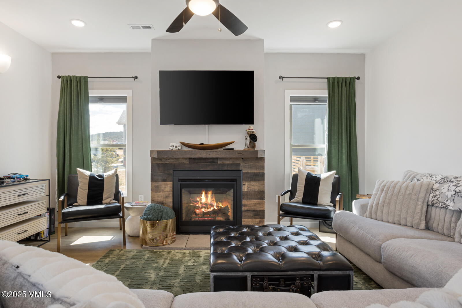 210 Bowie Road Gypsum, CO 81637 - Photo 3 of 19 210 Bowie Road MLS-16