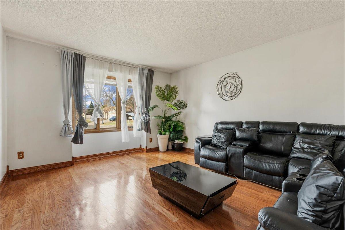 12125 Aztec Street Northwest Coon Rapids, MN 55433 - Photo 27 of 35