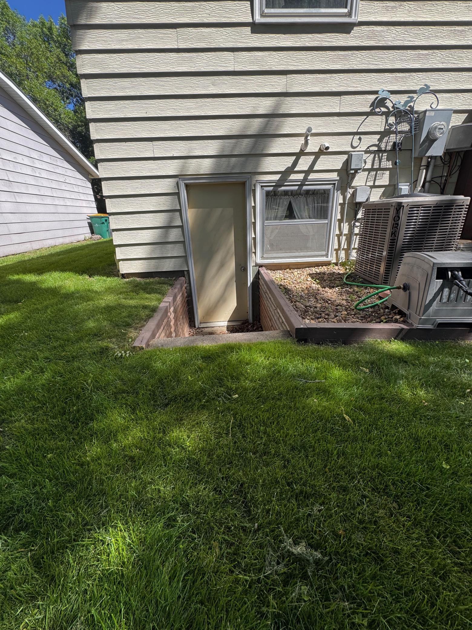 906 Birch Street Marshall, MN 56258 - Photo 20 of 30