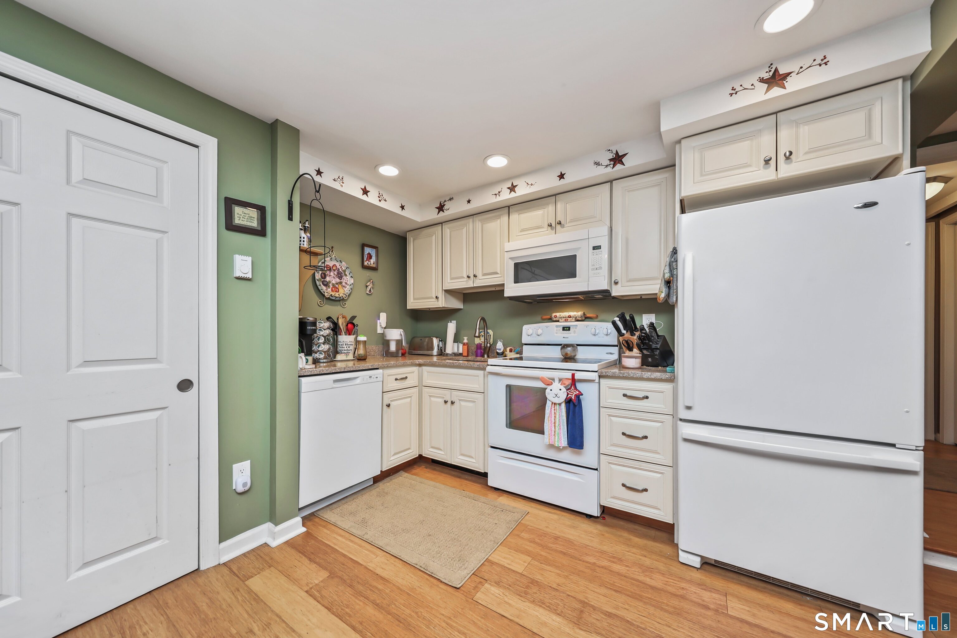 63 Straitsville Road Prospect, CT 06712 - Photo 26 of 40 In Law Kitchen