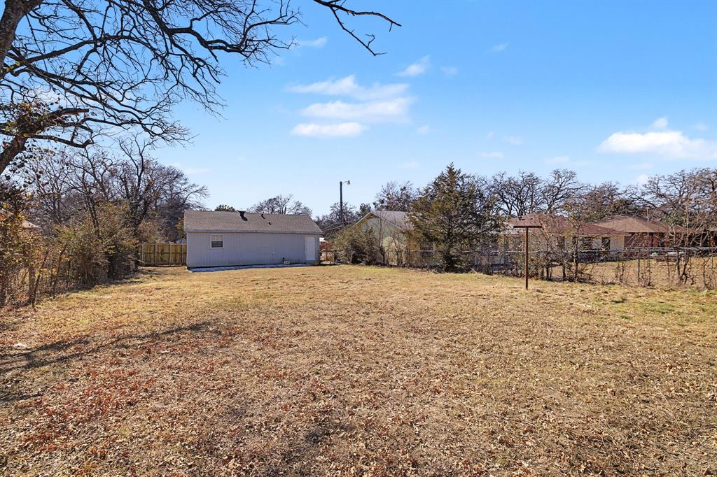 3817 Collin Street Fort Worth, TX 76119 - Photo 22 of 24