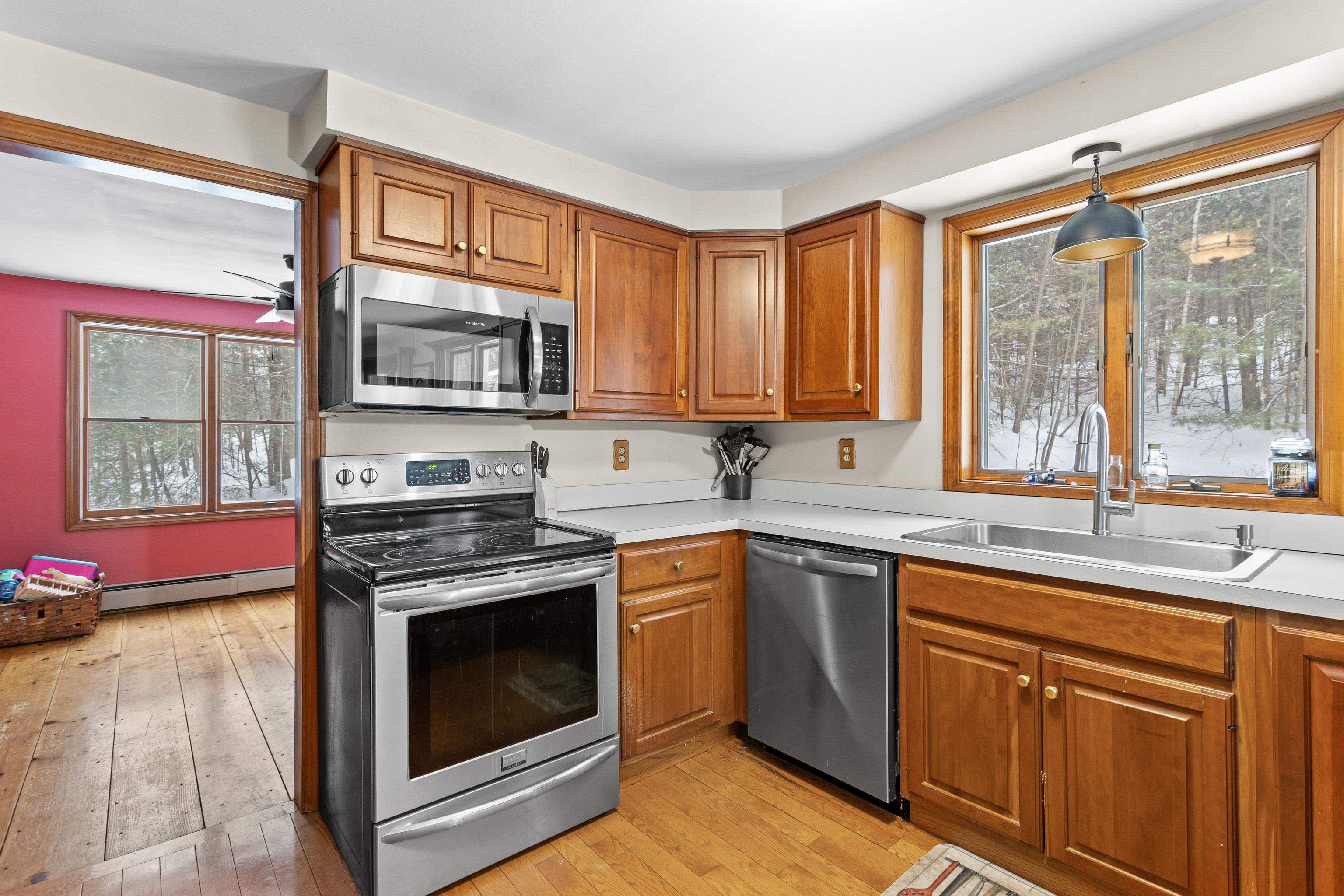 15 Chevey Hill Road Weare, NH 03281 - Photo 13 of 41