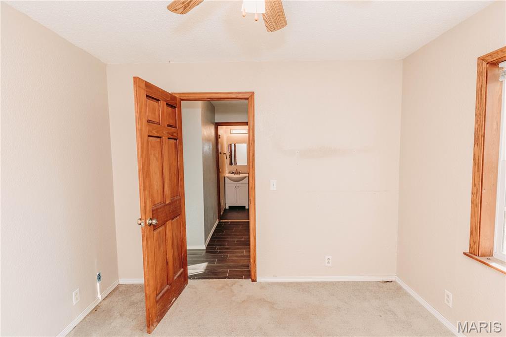 10209 Circle Road Dixon, MO 65459 - Photo 17 of 69