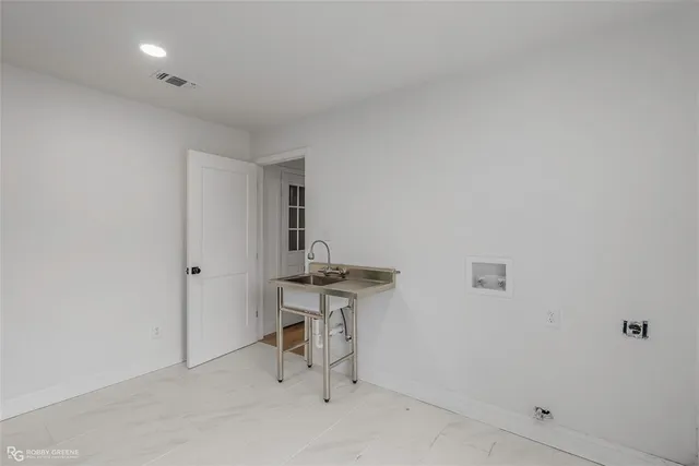 a view of work space with furniture