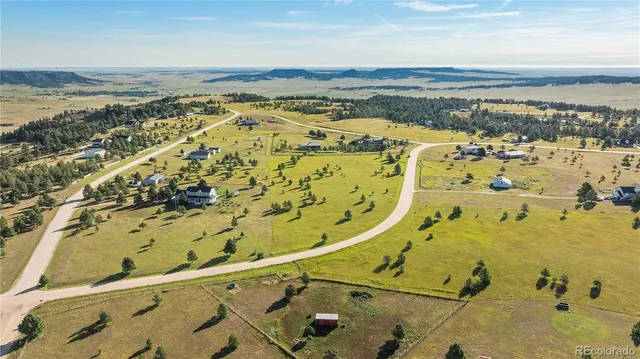 an aerial view of a building