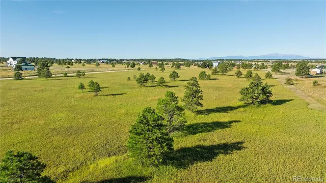 a view of an ocean view