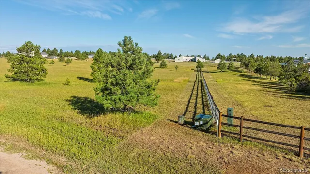 a view of an ocean and building