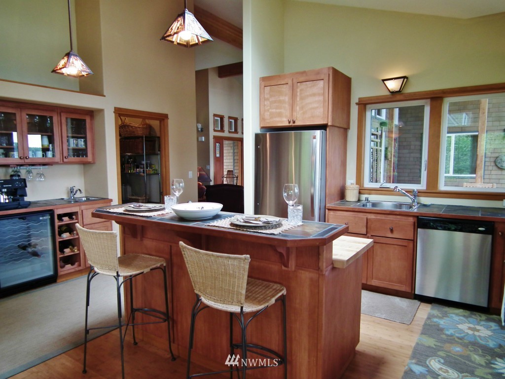 2243 West Sequim Bay Road Sequim, WA 98382 - Photo 4 of 14
