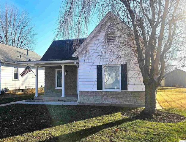 $162,500 | 1520 Spruce Street, Quincy, IL 62301