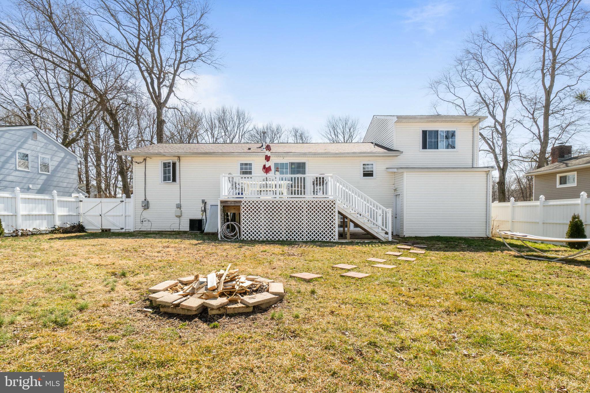 22 Cordrey Road Newark, DE 19713 - Photo 20 of 21 Rear Yard
