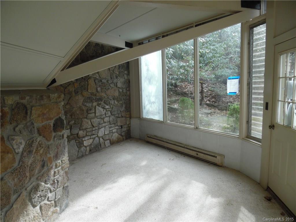 129 Laurel None Boone, NC 28607 - Photo 3 of 16 Gallery Image 3