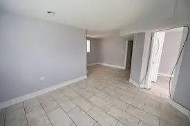 $2,000 | 4833 North Ridgeway Avenue, Unit G, Chicago, IL 60625