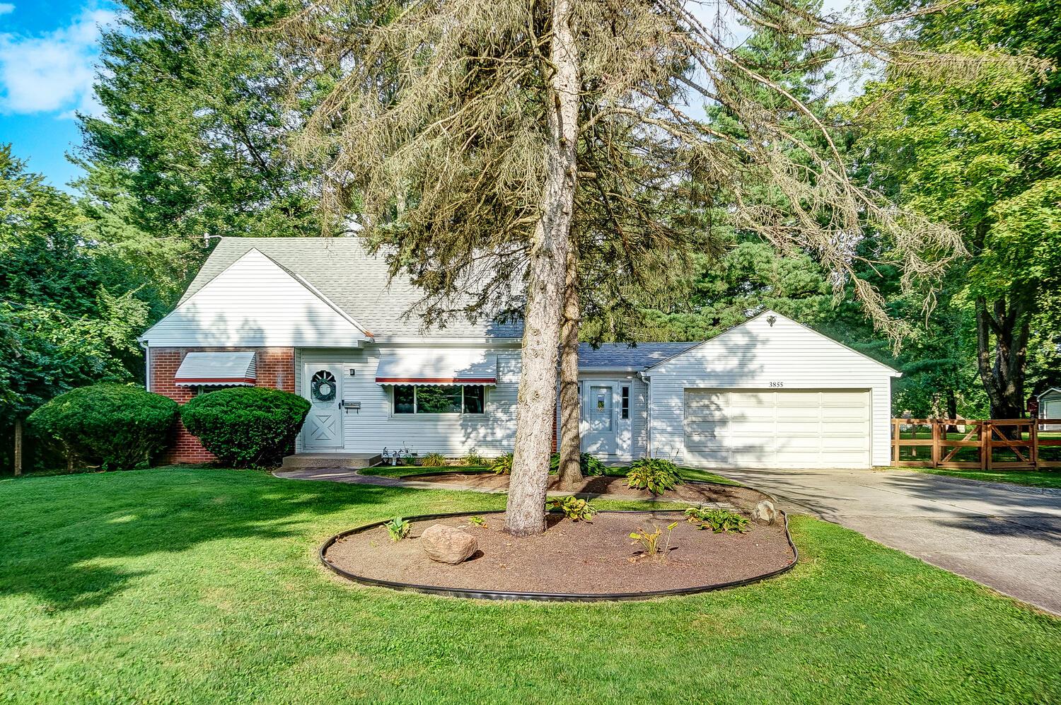 3855 Karl Road Columbus, OH 43224 - Photo 1 of 67 50041394-001_web