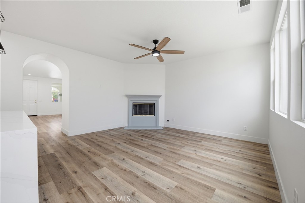 5177 Bluegrass Way Oceanside, CA 92057 - Photo 9 of 38