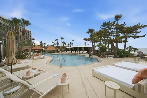 $1,200,000 | 5220 Seawall Boulevard, Unit 332/333, Galveston, TX 77551
