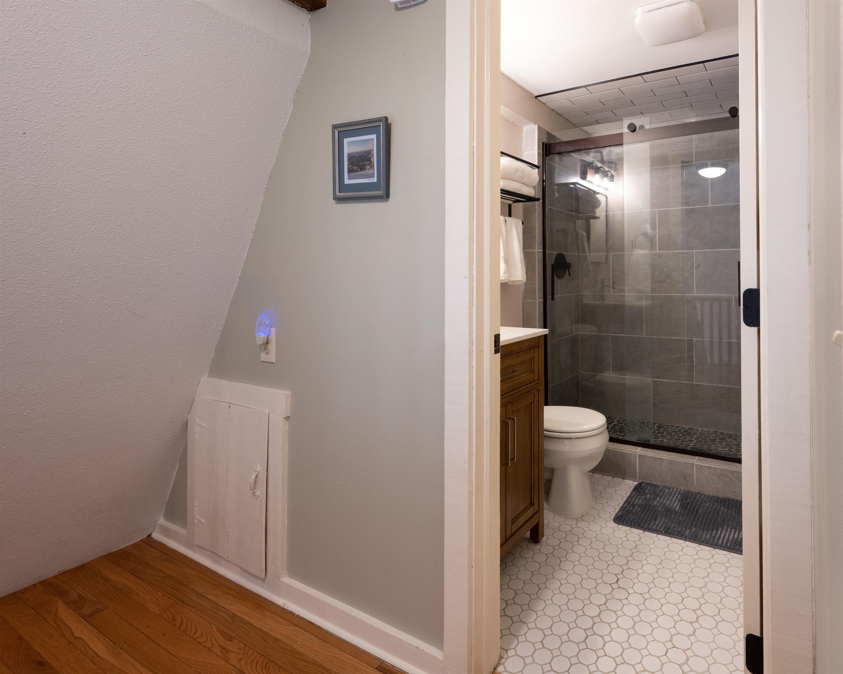 574 Willard Road, Unit 4A Hartford, VT 05059 - Photo 18 of 20